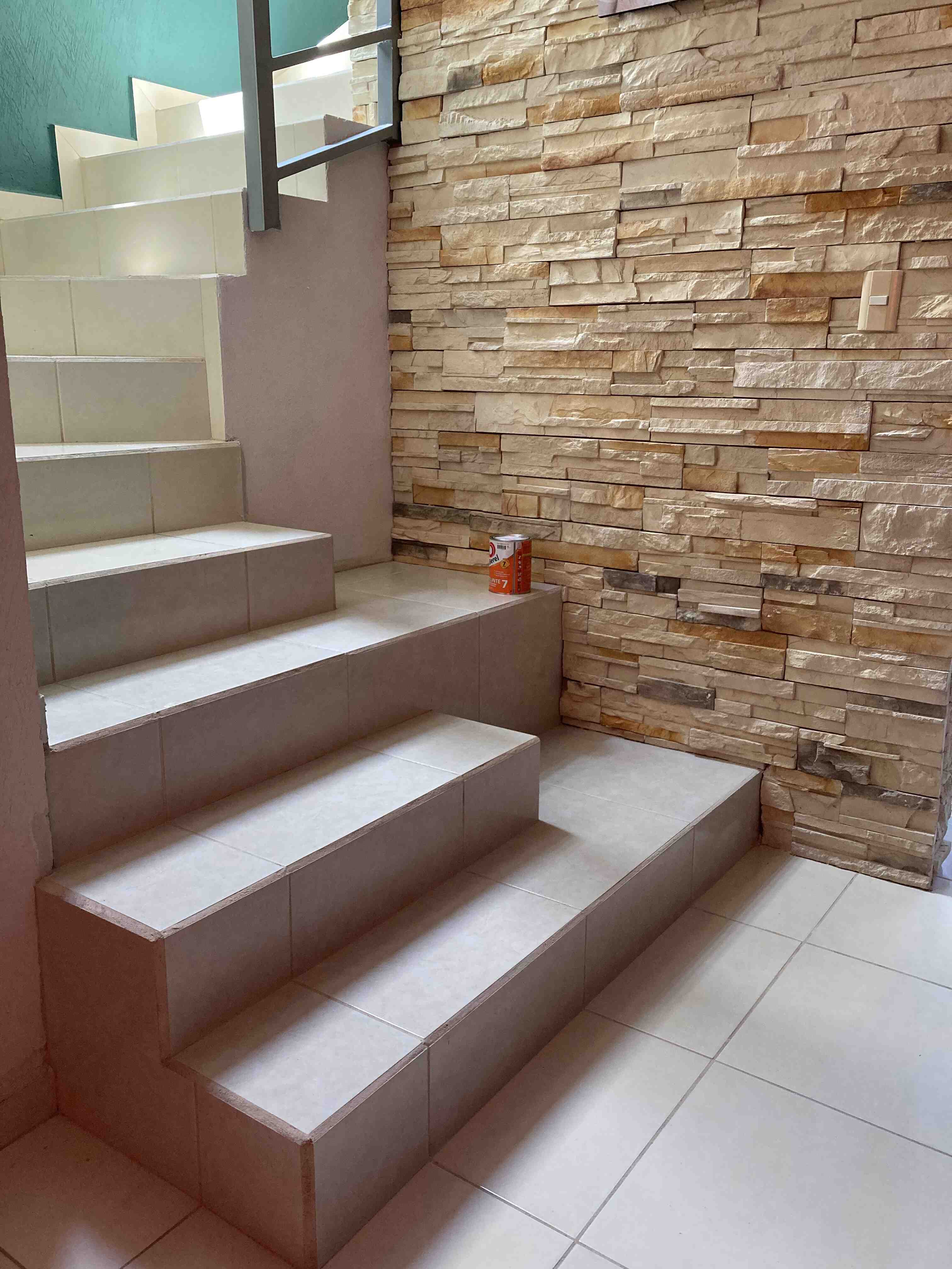 RECUBRIMIENTOS INTERIORES